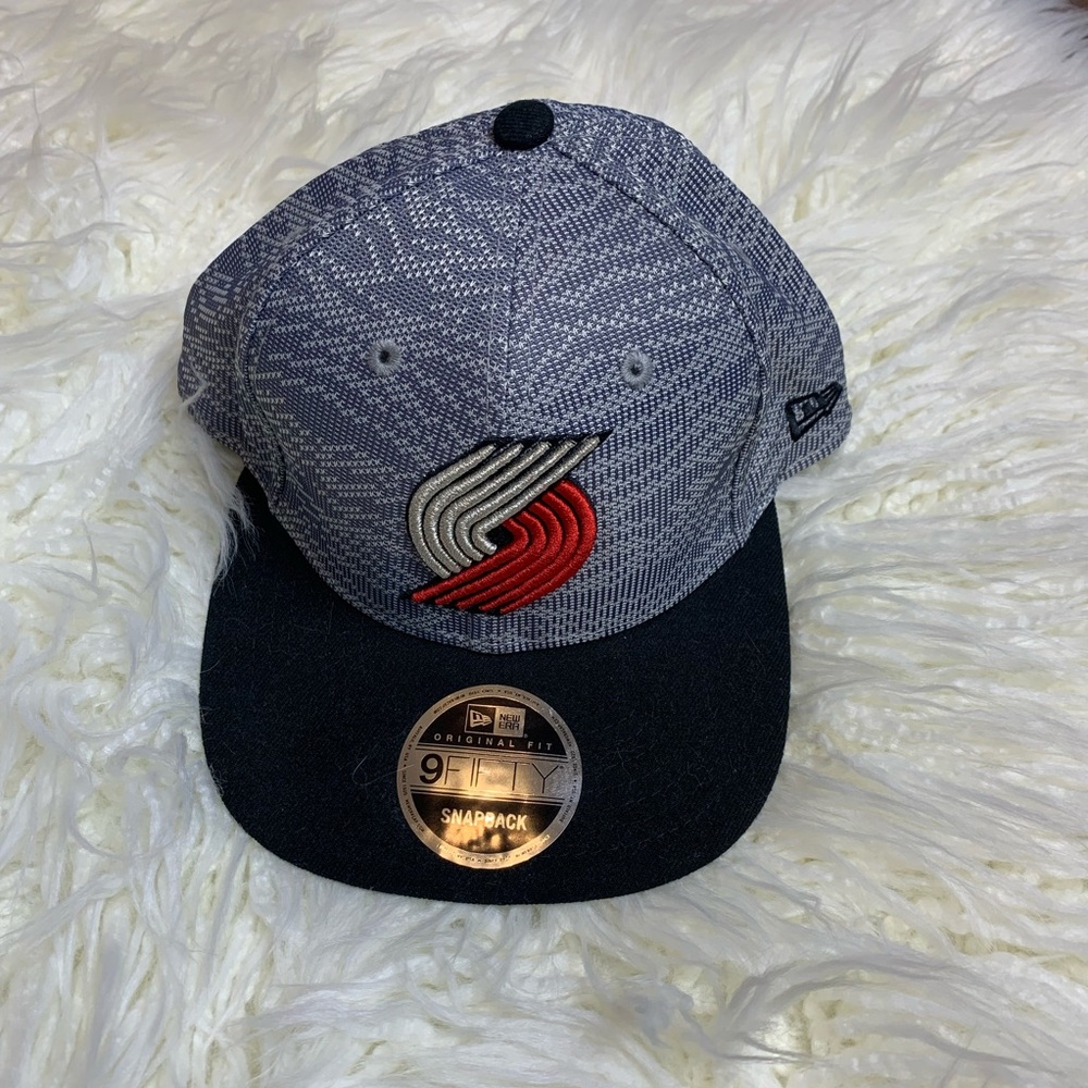9fifty NBA blazers SnapBack hat OS grey logo